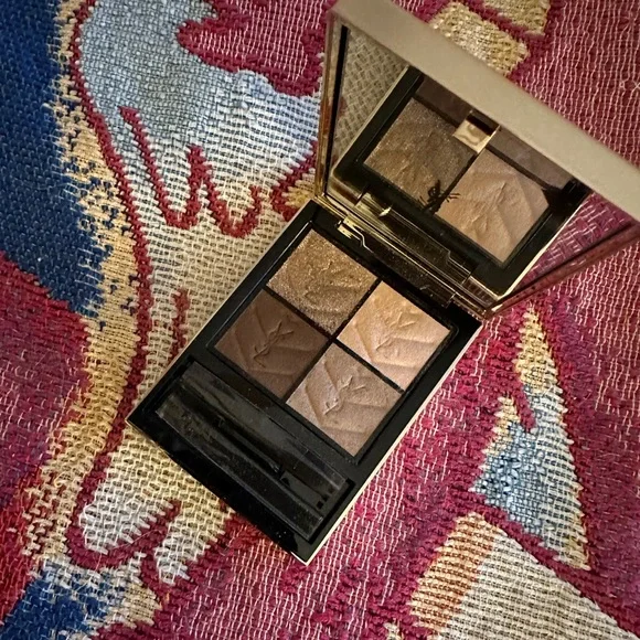 YSL eyeshadow quad - Picture 2 of 3